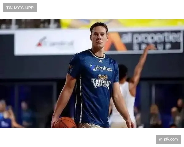 麦考尔伤愈复出随广东赴新疆，攻防一体球风类似弗格